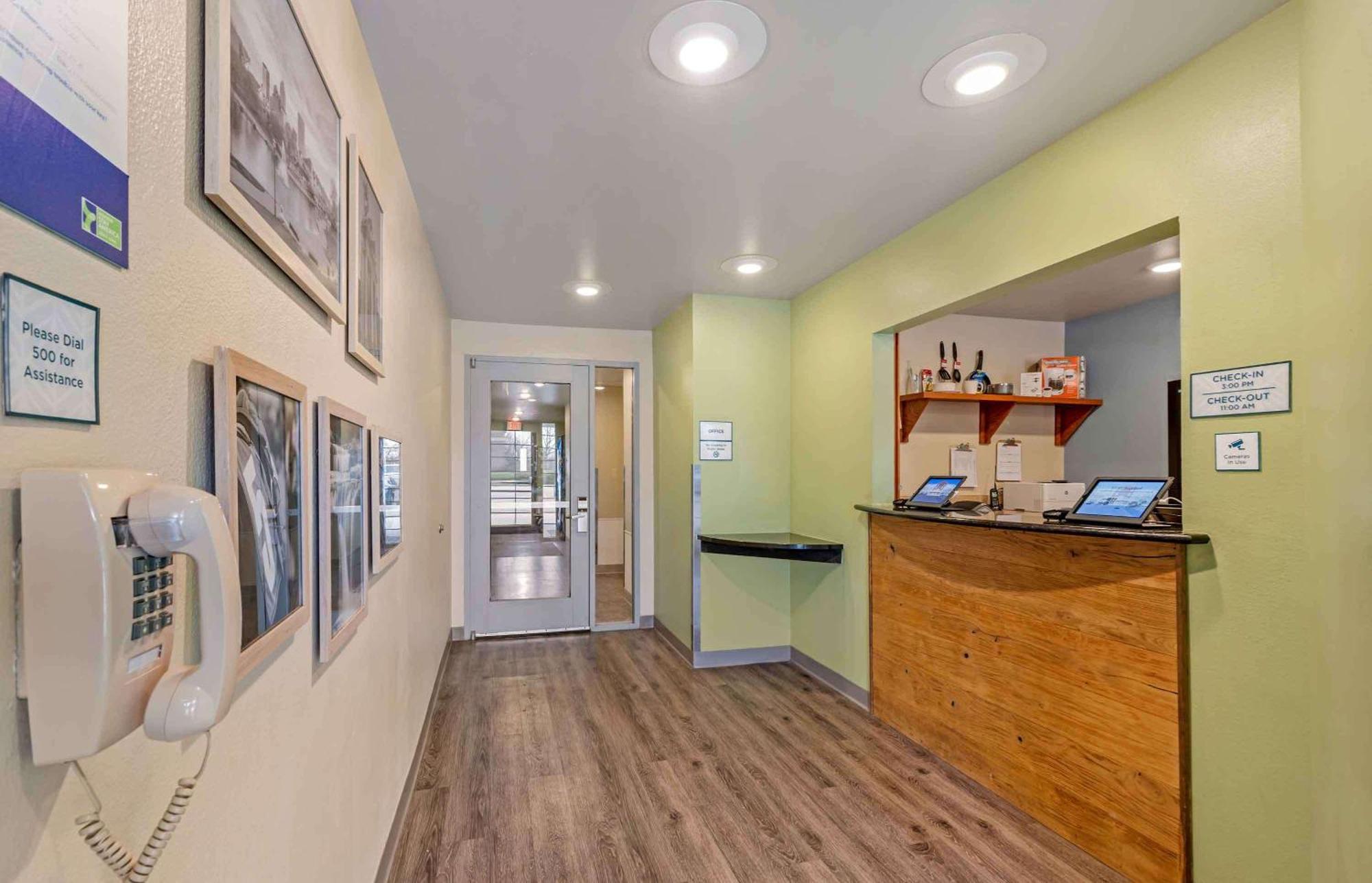 Extended Stay America Select Suites - Indianapolis - Greenwood Exterior foto